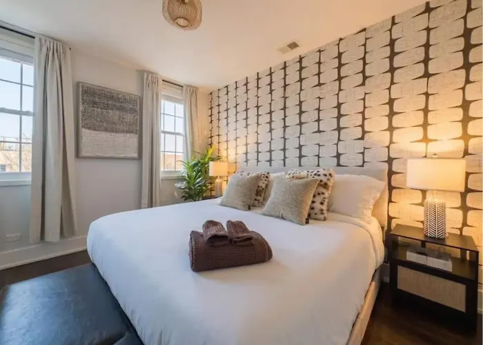 The Boho House Two Private Parking